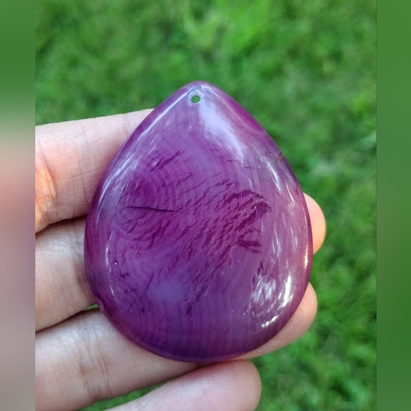 Large Purple Agate Teardrop Pendant Gemstone - Picture 1 of 2